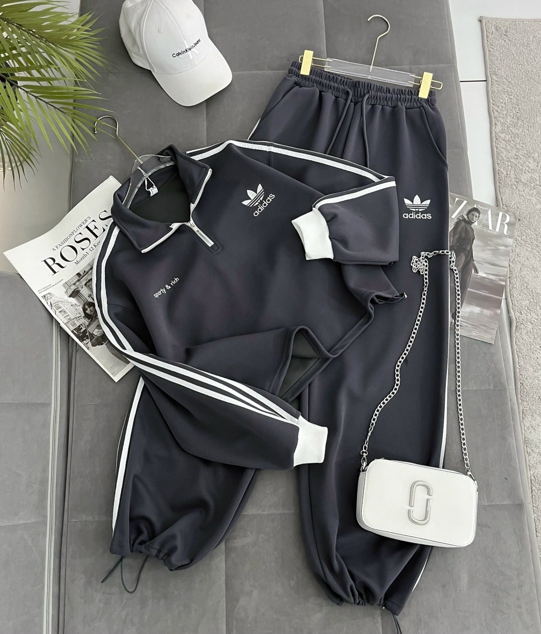 спортивный костюм адидас,спортивный костюм адидас красный женский,костюм спортивный,спортивный костюм adidas,костюм адидас красный