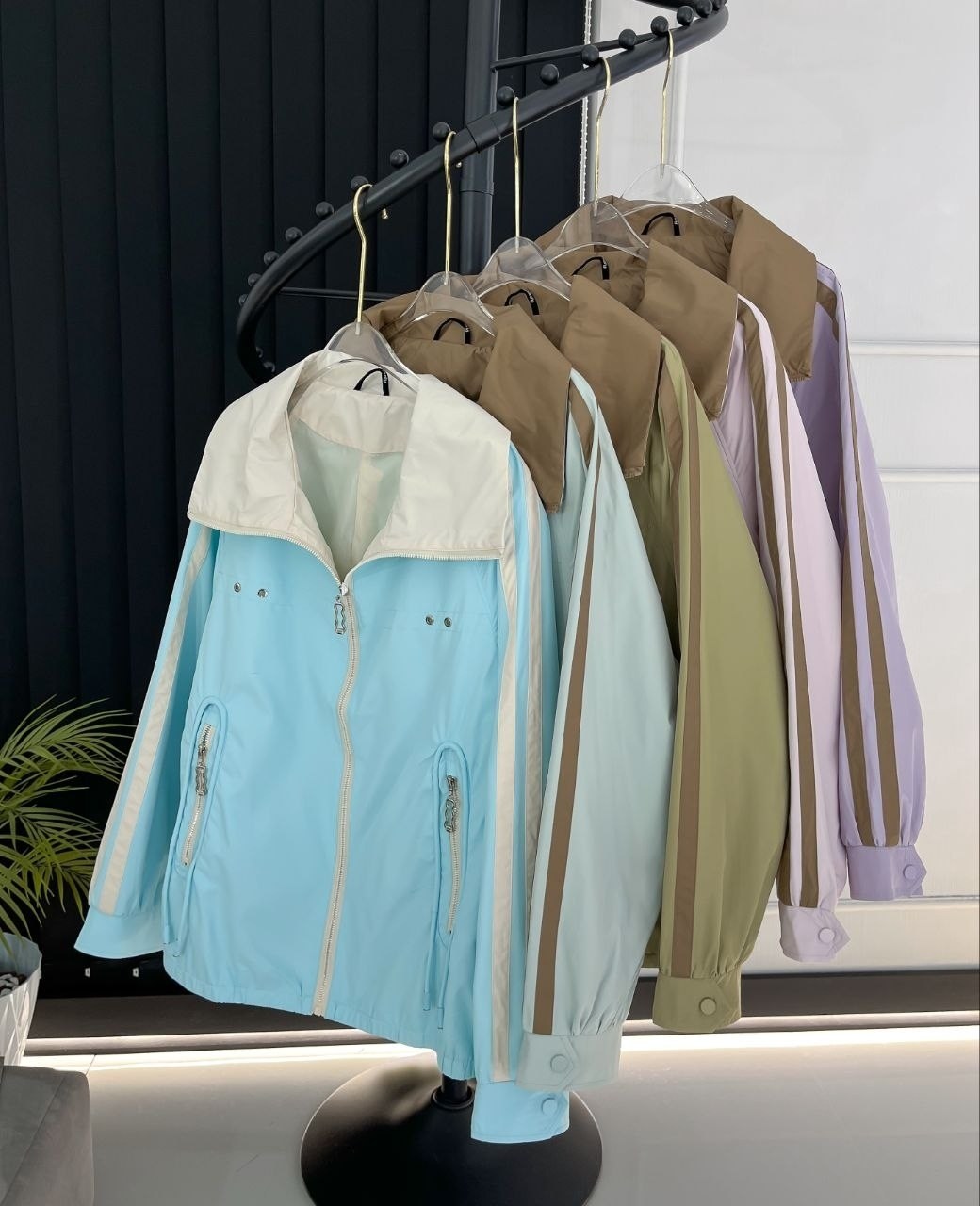 ветровка женская,куртка женская,легкая куртка,ветровка,куртка