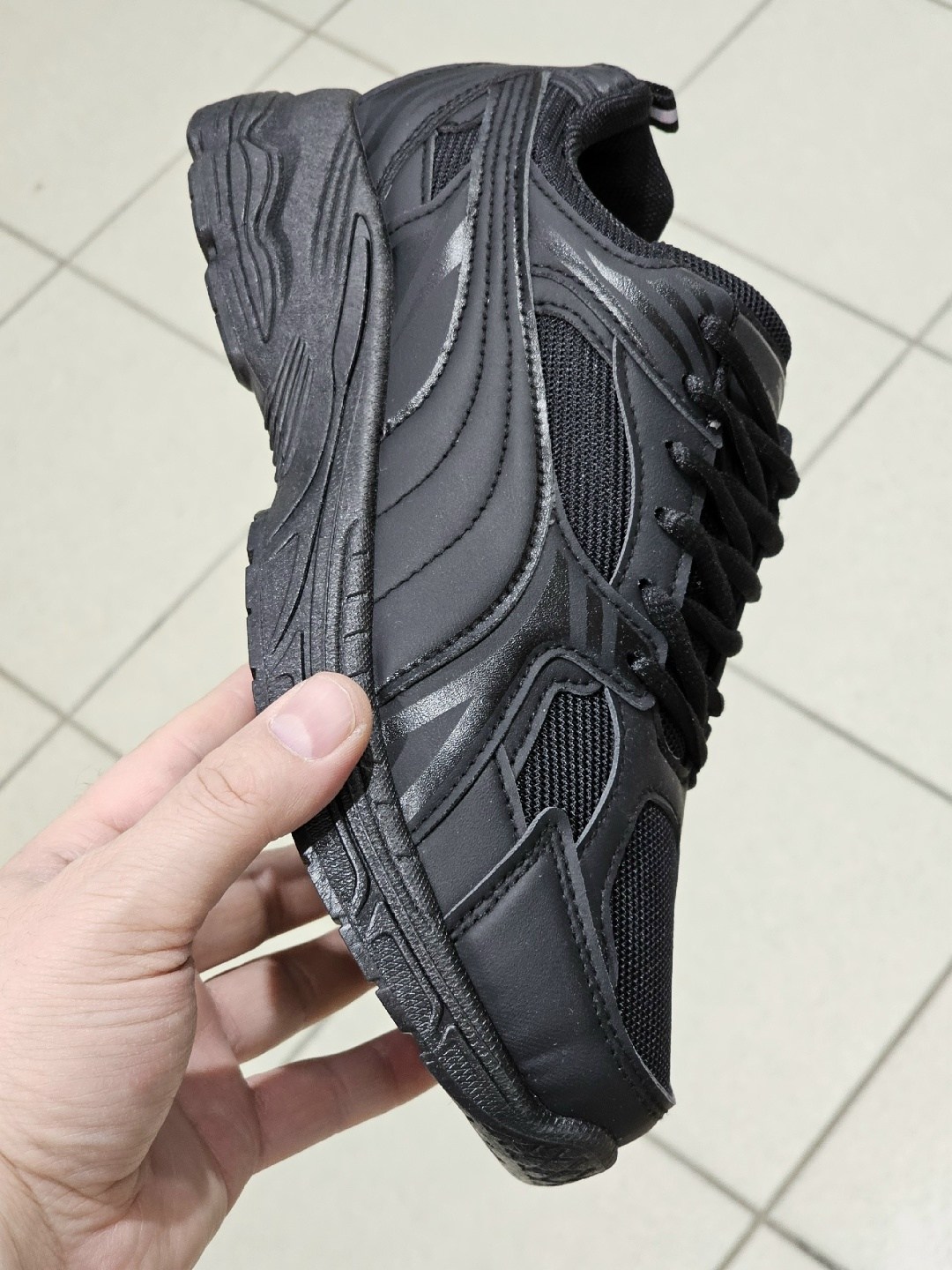 кроссовки,черные кроссовки,кроссовки женскиe,мужские кроссовки,кроссовки унисекс