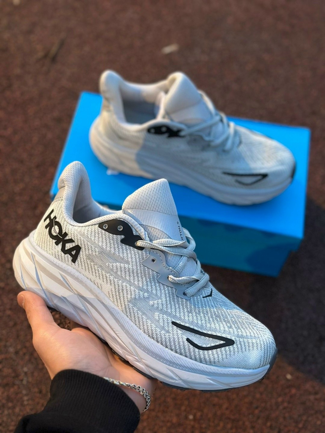 кроссовки hoka one one,кроссовки hoka,кроссовки,кроссовки hoka one one кроссовки,кроссовки hoka one