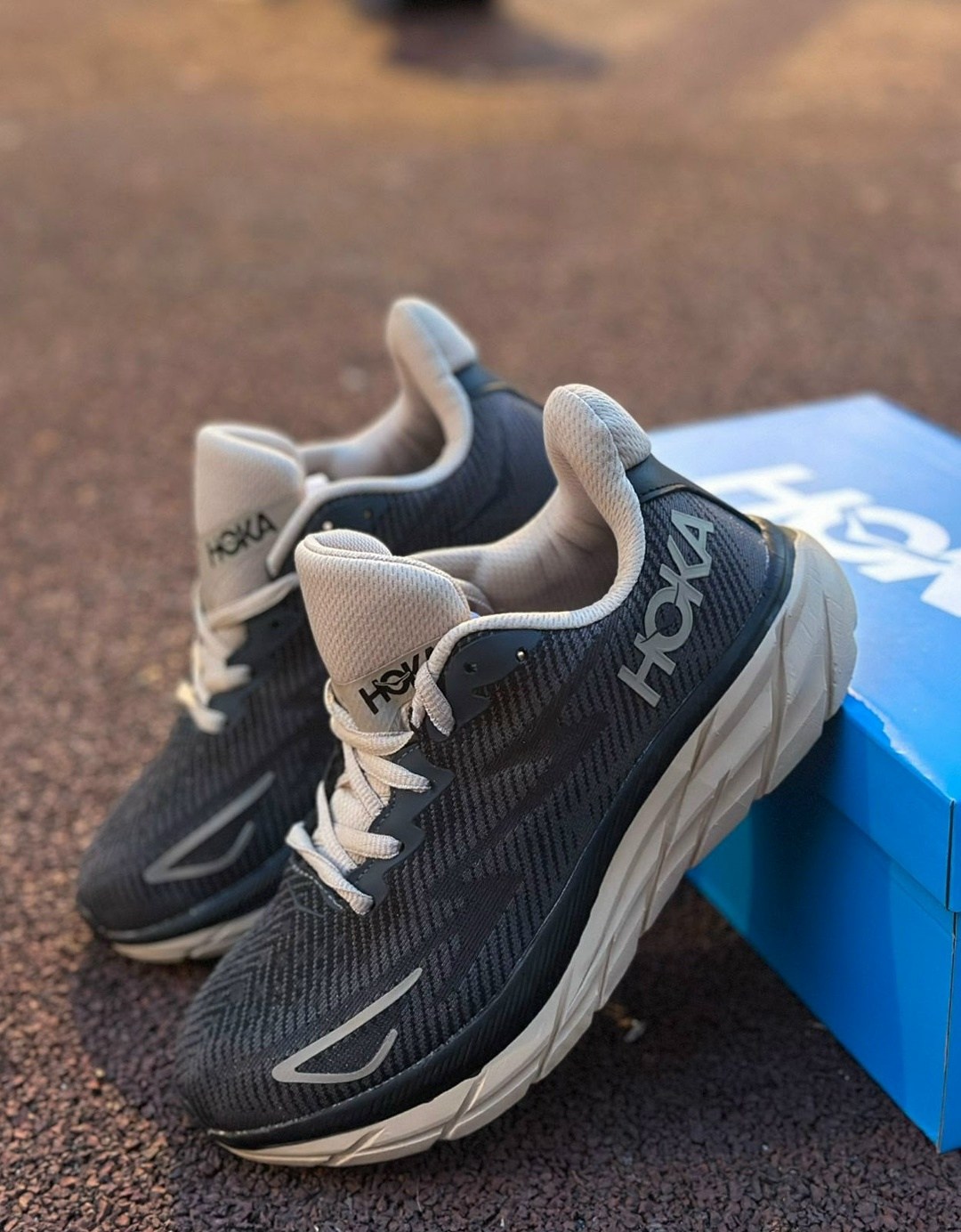 кроссовки hoka one one,кроссовки hoka,кроссовки hoka one one кроссовки,кроссовки,мужские и женские кроссовки