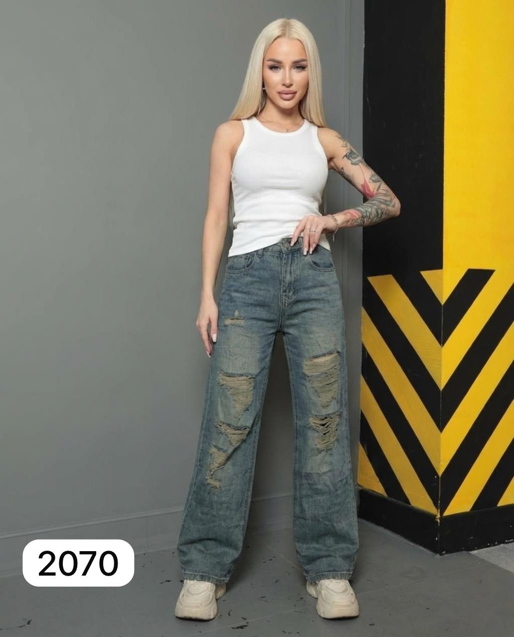 женские джинсы,джинсы женские широкие,широкие джинсы,широкие рваные джинсы,модные джинсы