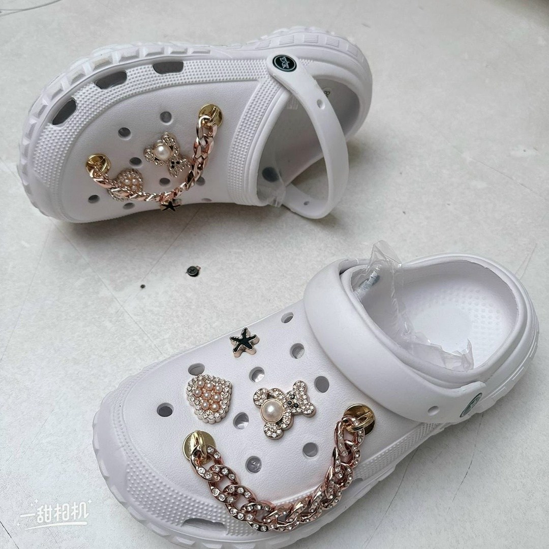 кроксы со стразами 2026,,кроксы со стразами,украшение для кроксов,кроксы с украшениями