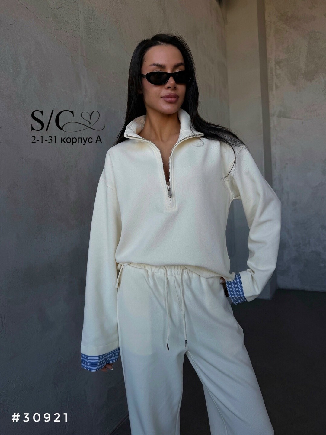 костюм спортивный,костюм трикотажный,костюм белый,женские костюмы на флисе,спортивный костюм женский