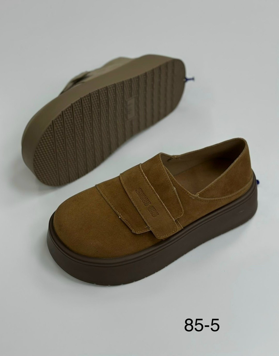 ,лоферы замшевые на платформе,замшевые лоферы miu miu на высокий подошве и фирменной фурнитурой,женская ,лоферы женские замшевые