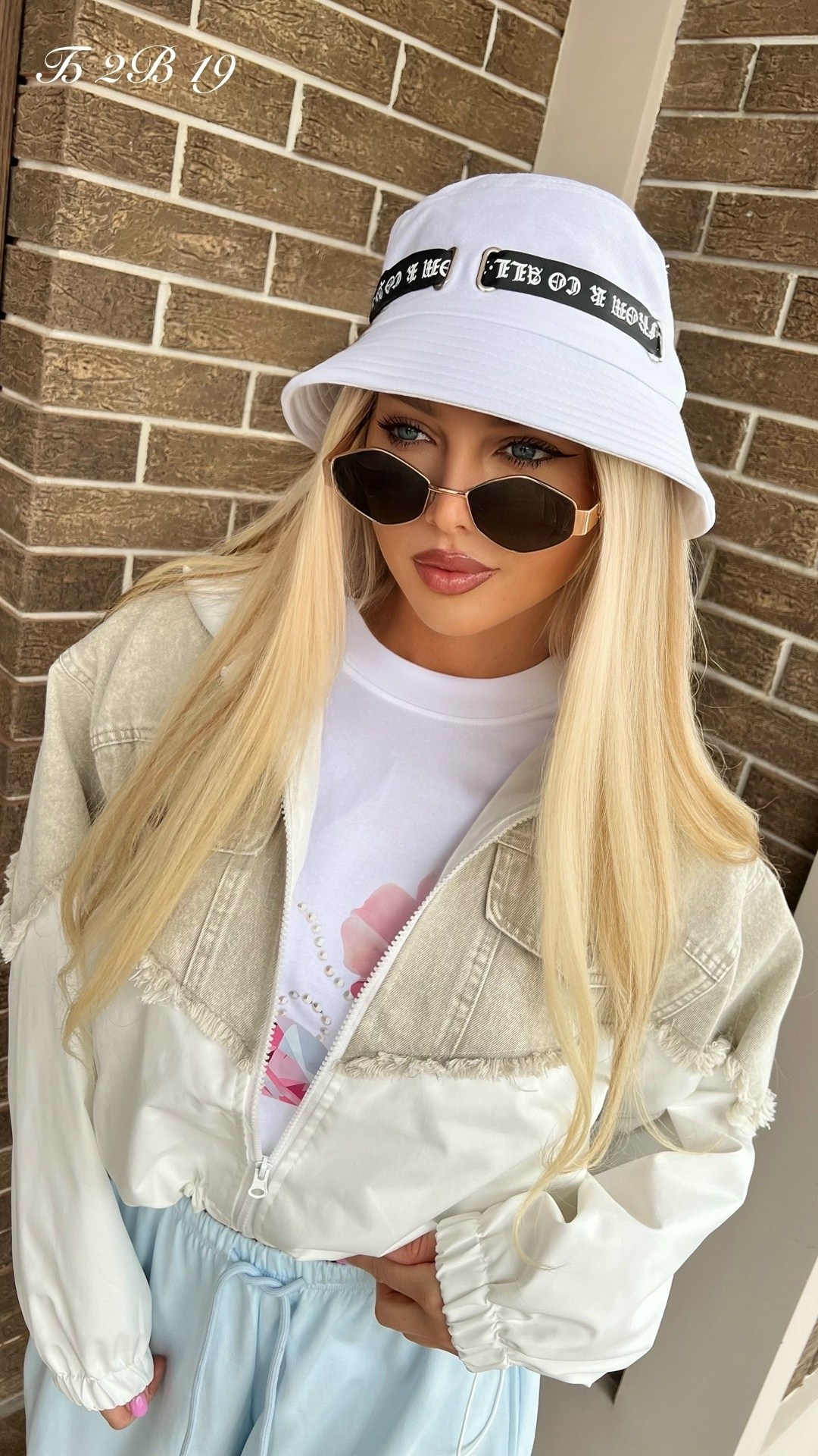 джинсовая куртка,куртка женская,панама летняя,панама женская летняя,джинсовка белая