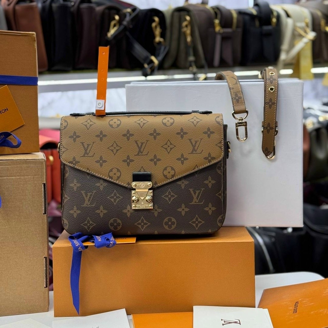 сумка louis vuitton pochette metis,сумка женская louis vuitton,сумка louis vuitton,louis vuitton сумка на плечо,louis vuitton pochette metis