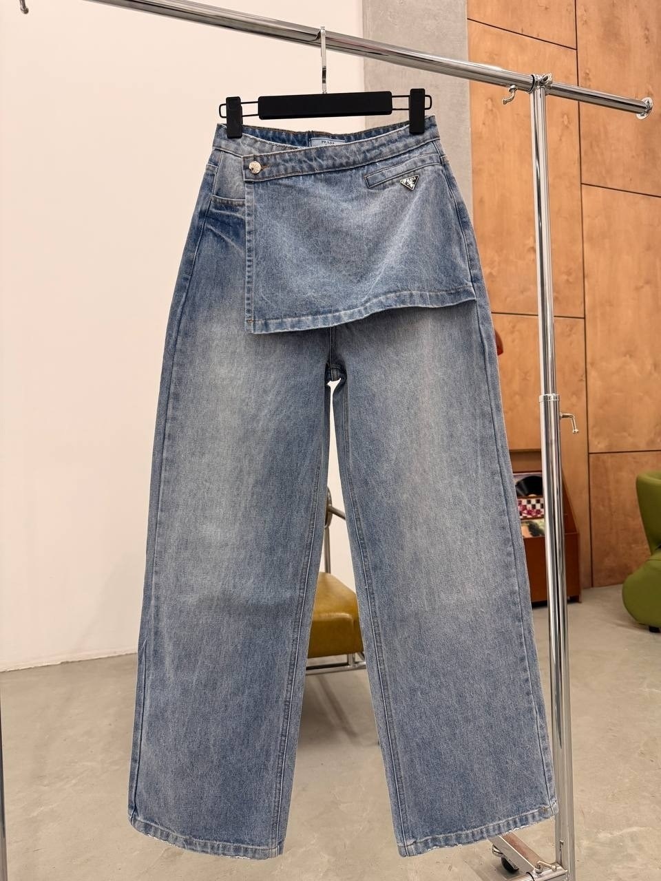 женские джинсы,модные джинсы,джинсы широкие,стильные джинсы,джинсы женские широкие