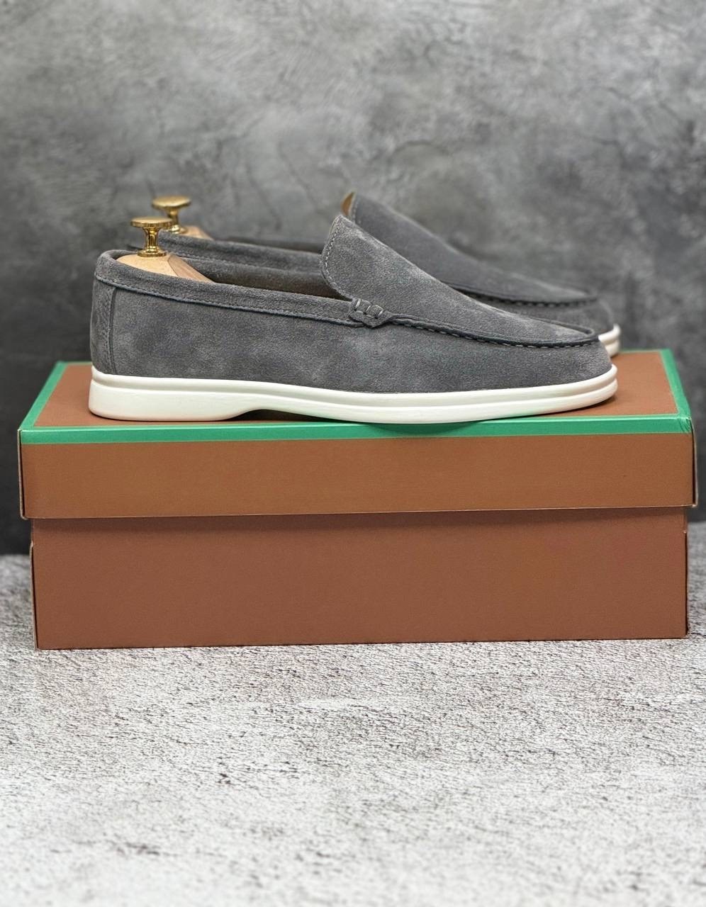 ,loro piana мужские лоферы,мужские замшевые лоферы loro piana summer walk,лоферы loro piana,лоферы замшевые