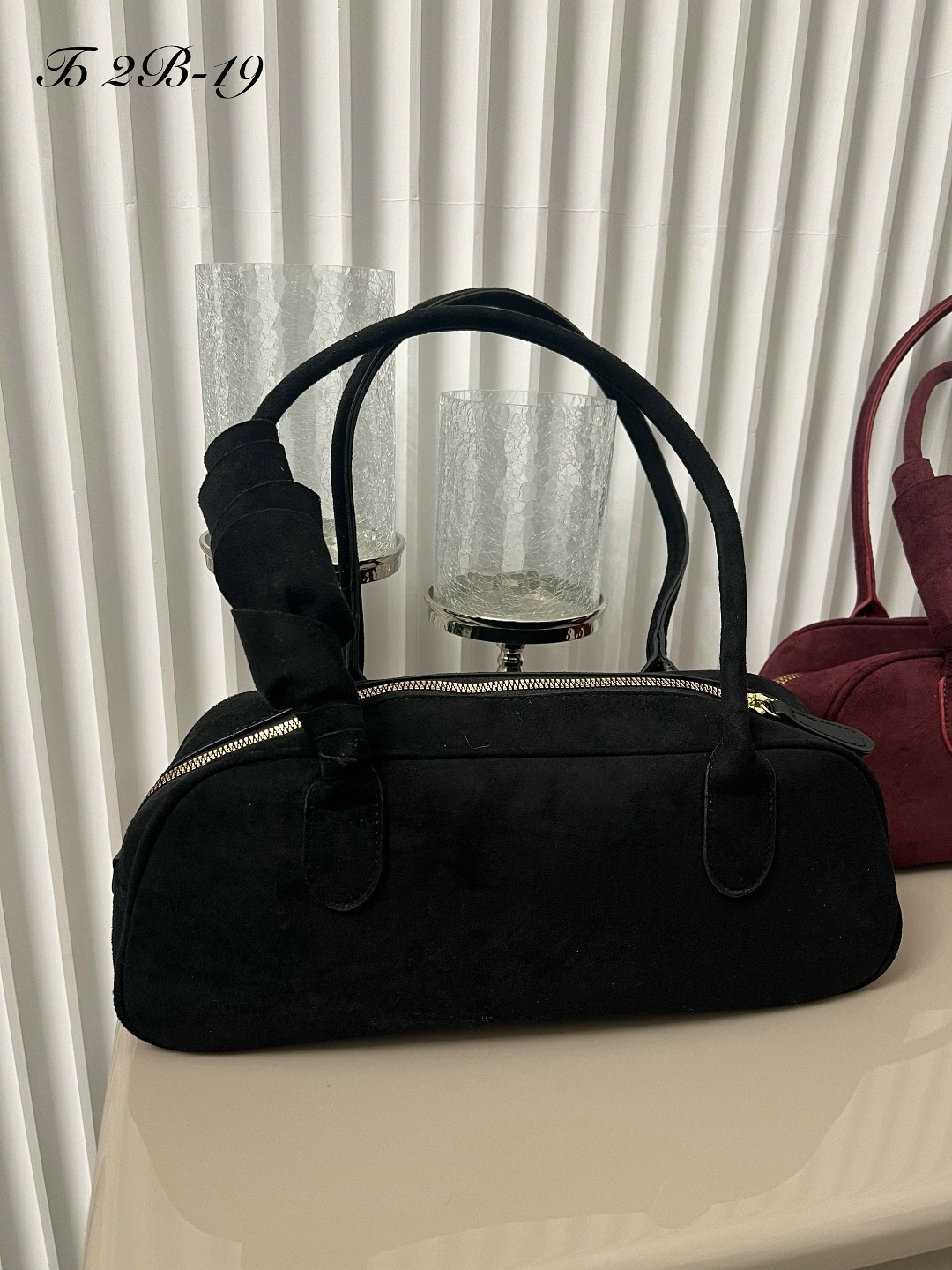 сумка замшевая,сумка,замшевая чёрная сумка miu miu 28x13 см,сумка замшевая женская черная,стильная сумочка