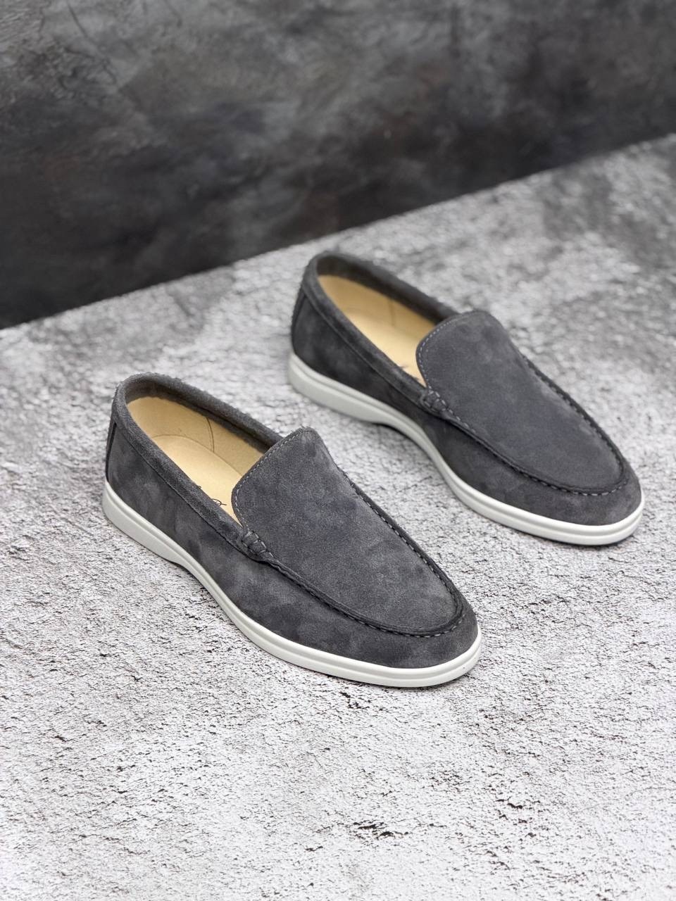 ,loro piana мужские лоферы,мужские замшевые лоферы loro piana summer walk,лоферы loro piana,лоферы замшевые