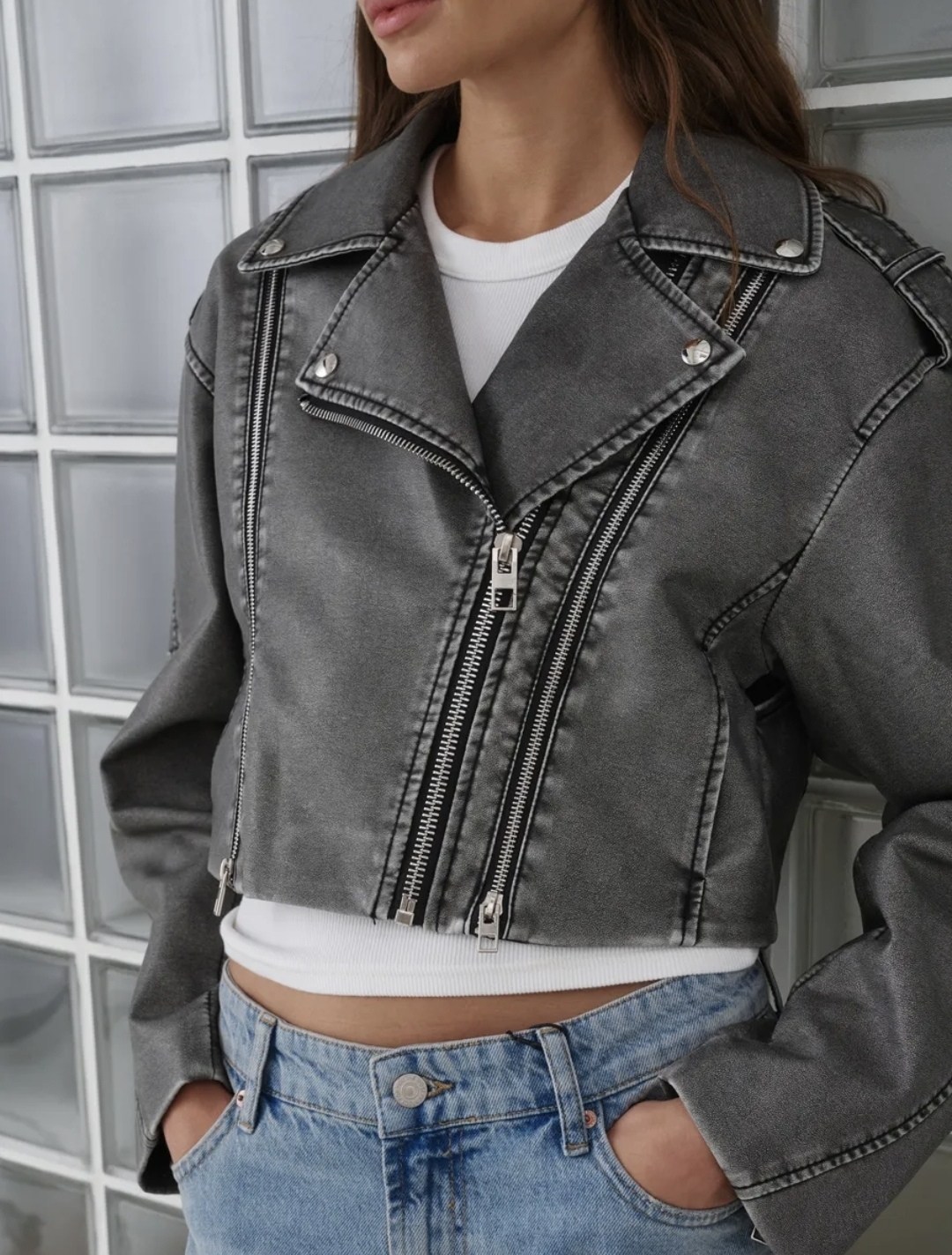 косуха кожаная куртка короткая оверсайз,косуха кожаная куртка,косуха винтажная куртка кожаная oversize серая monyken,кожаная куртка короткая,женская демисезонная кожаная куртка-косуха оверсайз