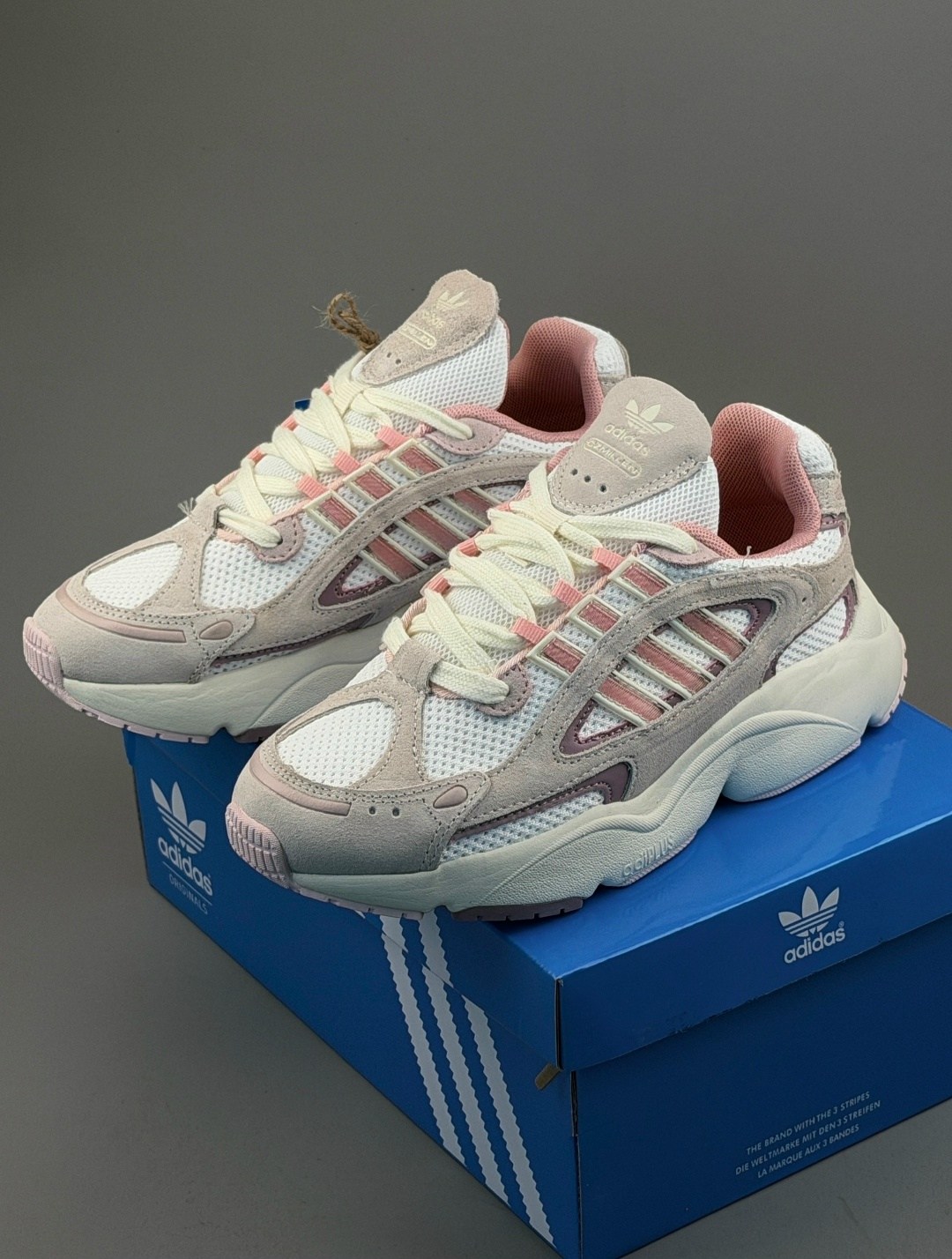 кроссовки женские adidas,кроссовки adidas,кроссовки,кроссовки женскиe,оригинальные кроссовки