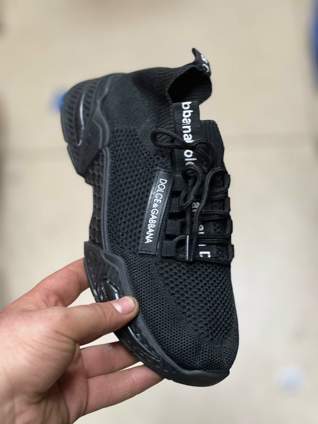 кроссовки женскиe,кроссовки,кроссовки женские изики,кроссовка,кроссовки изики