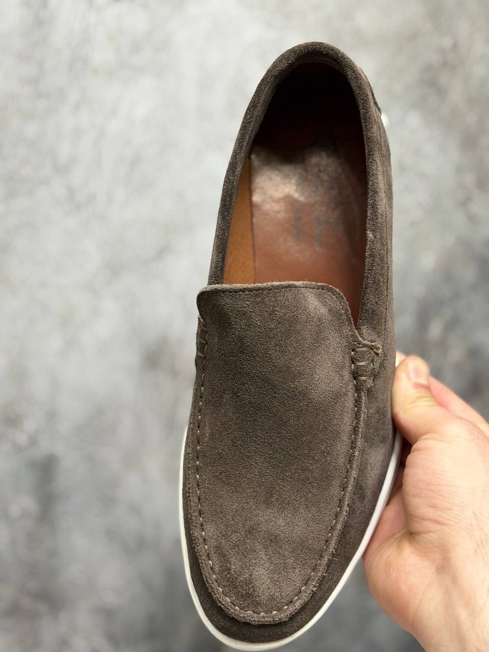 loro piana мужские лоферы,мужские замшевые лоферы,лоферы мужские замшевые коричневые,замшевые лоферы loro piana,лоферы замшевые