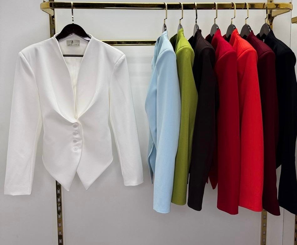 жакет с баской,женский пиджак,пиджак бордовый,пиджак приталенный,жакет