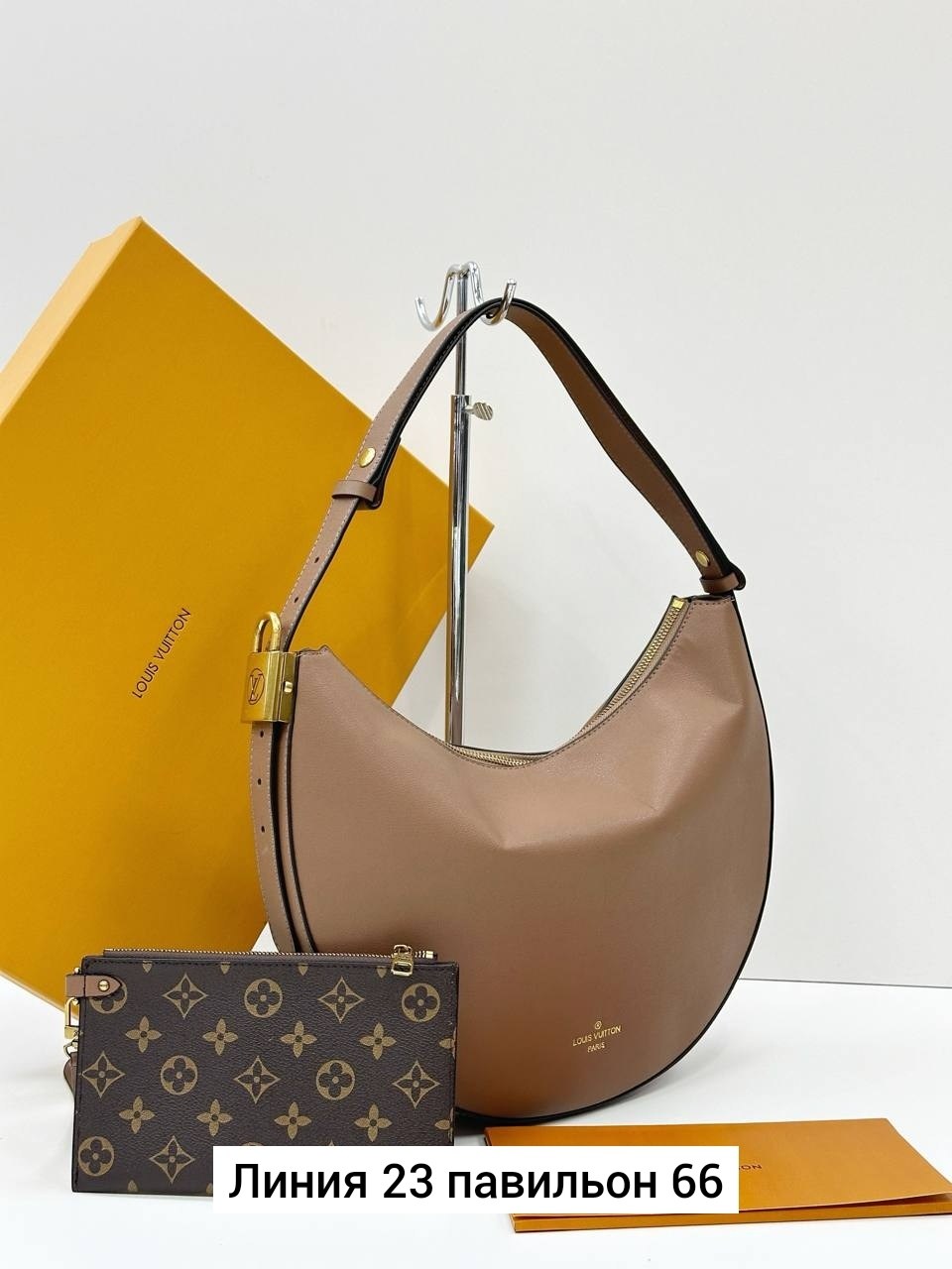 сумка louis vuitton женская,сумка женская louis vuitton 27-18 большой размер,louis vuitton сумка,сумки луи виттон,сумка женская louis vuitton 35-27 см реплика кожа