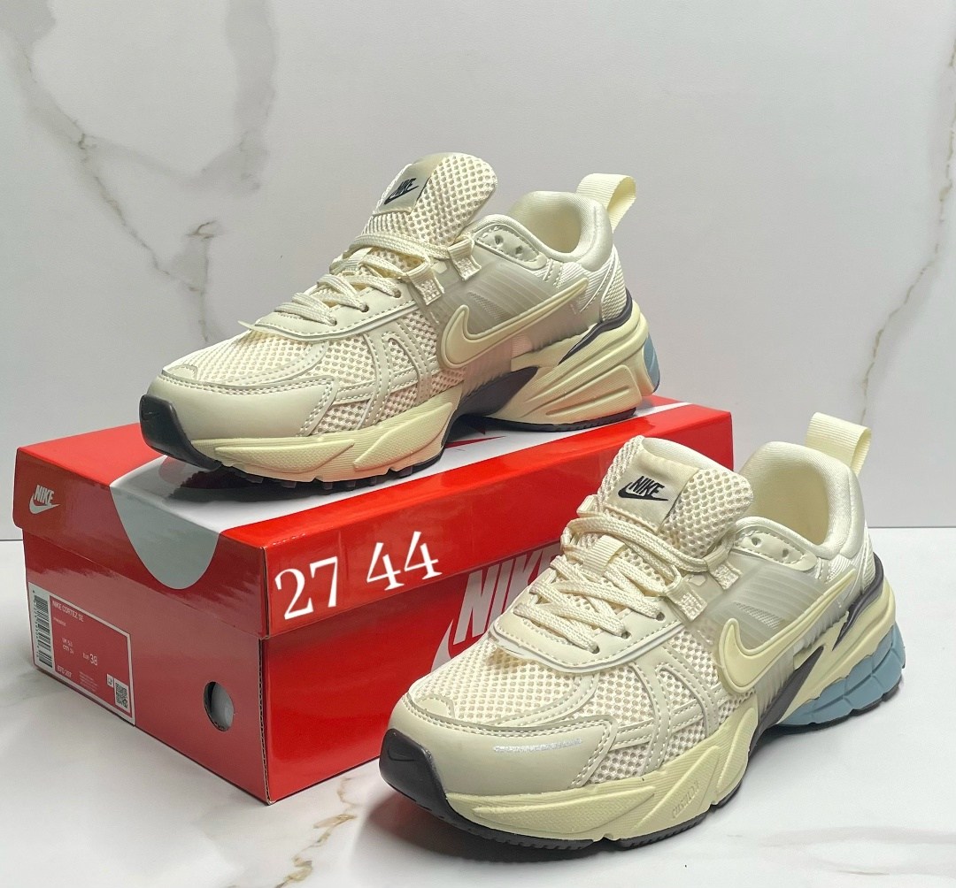 кроссовки nike,кроссовки nike v2k run,,спортивная ,кроссовки мужские женские