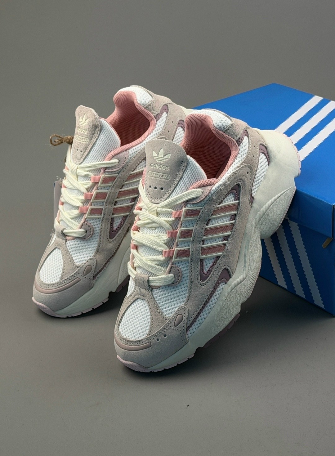 кроссовки женские adidas,кроссовки adidas,кроссовки,кроссовки женскиe,оригинальные кроссовки