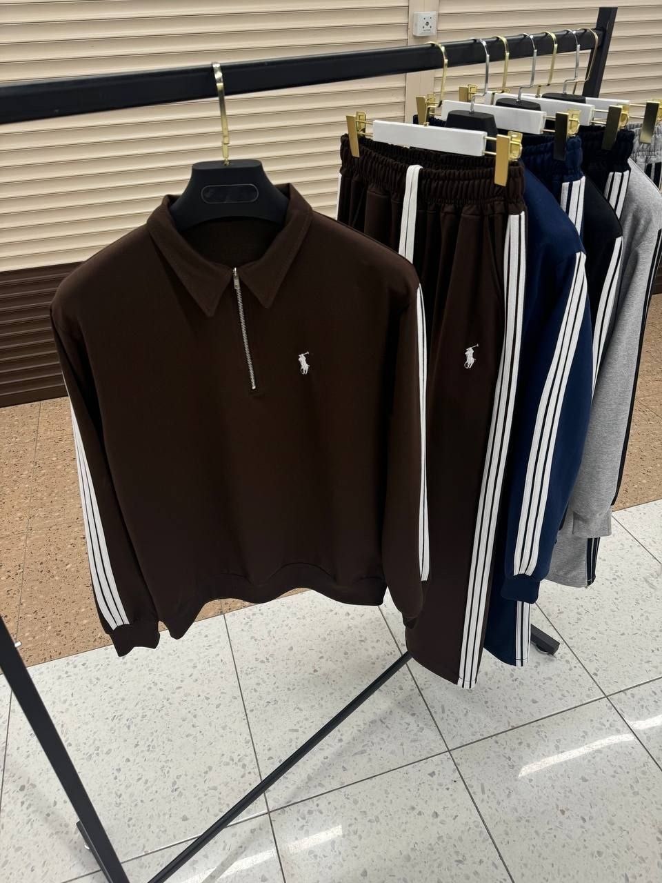 спортивный костюм adidas,костюм адидас,спортивные костюмы адидас,спортивный костюм adidas originals,adidas tracksuit