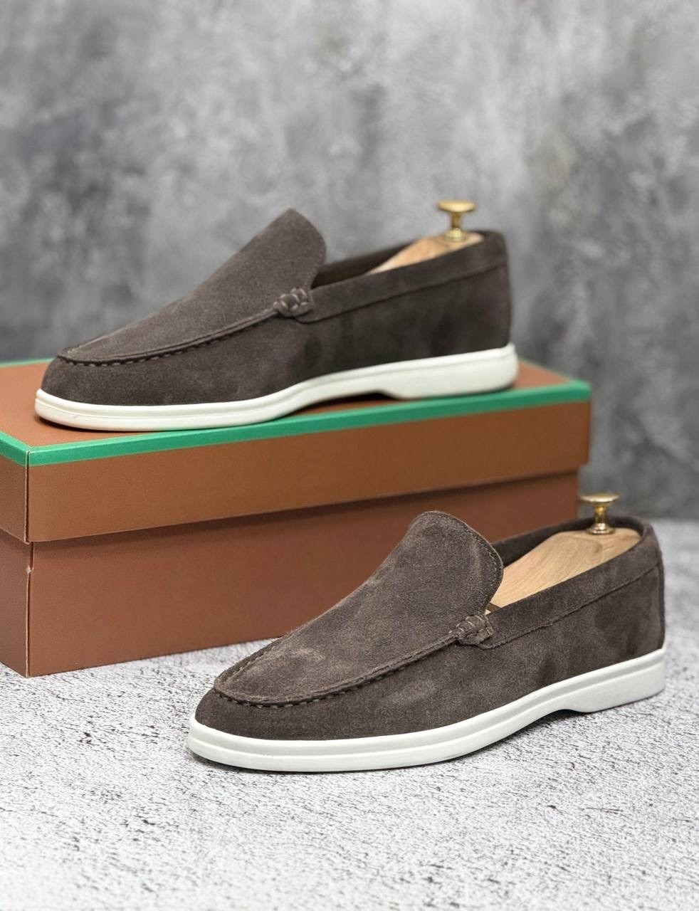 loro piana мужские лоферы,мужские замшевые лоферы,лоферы мужские замшевые коричневые,замшевые лоферы loro piana,лоферы замшевые