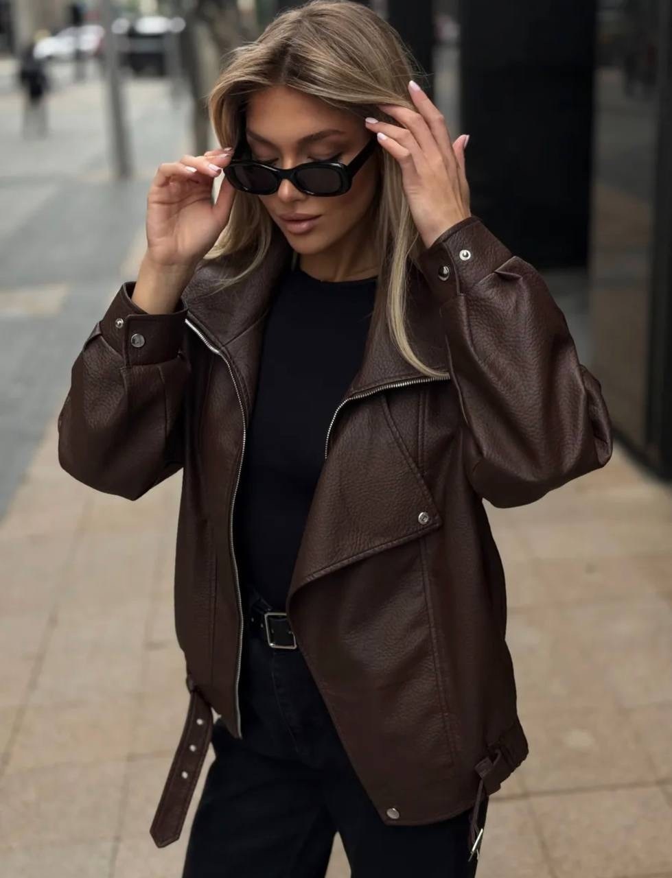 кожаная куртка,косуха куртка кожаная оверсайз chauzi,кожаная куртка косуха,куртка косуха,куртка косуха женская