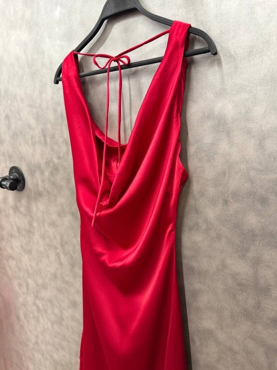 платье женское атласное,платья атласные,женские вечерние платья,платье комбинация атласное,вечернее платье