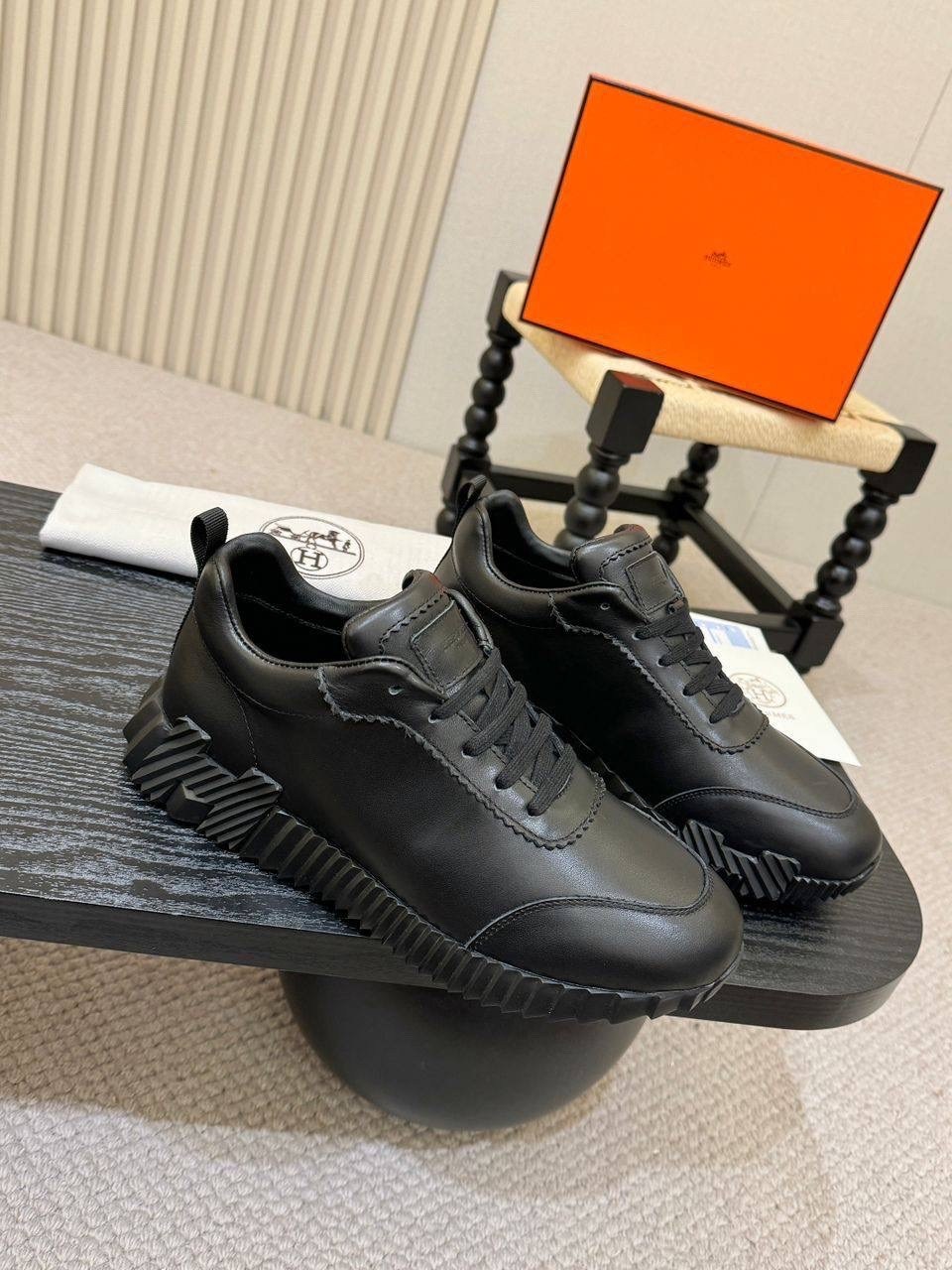 кроссовки гермес мужские,,кроссовки мужские hermes,кроссовки hermes,кроссовки мужские кожаные