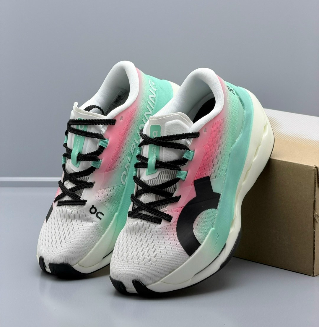 кроссовки,кроссовки беговые,женские кроссовки,спортивные кроссовки,кроссовка