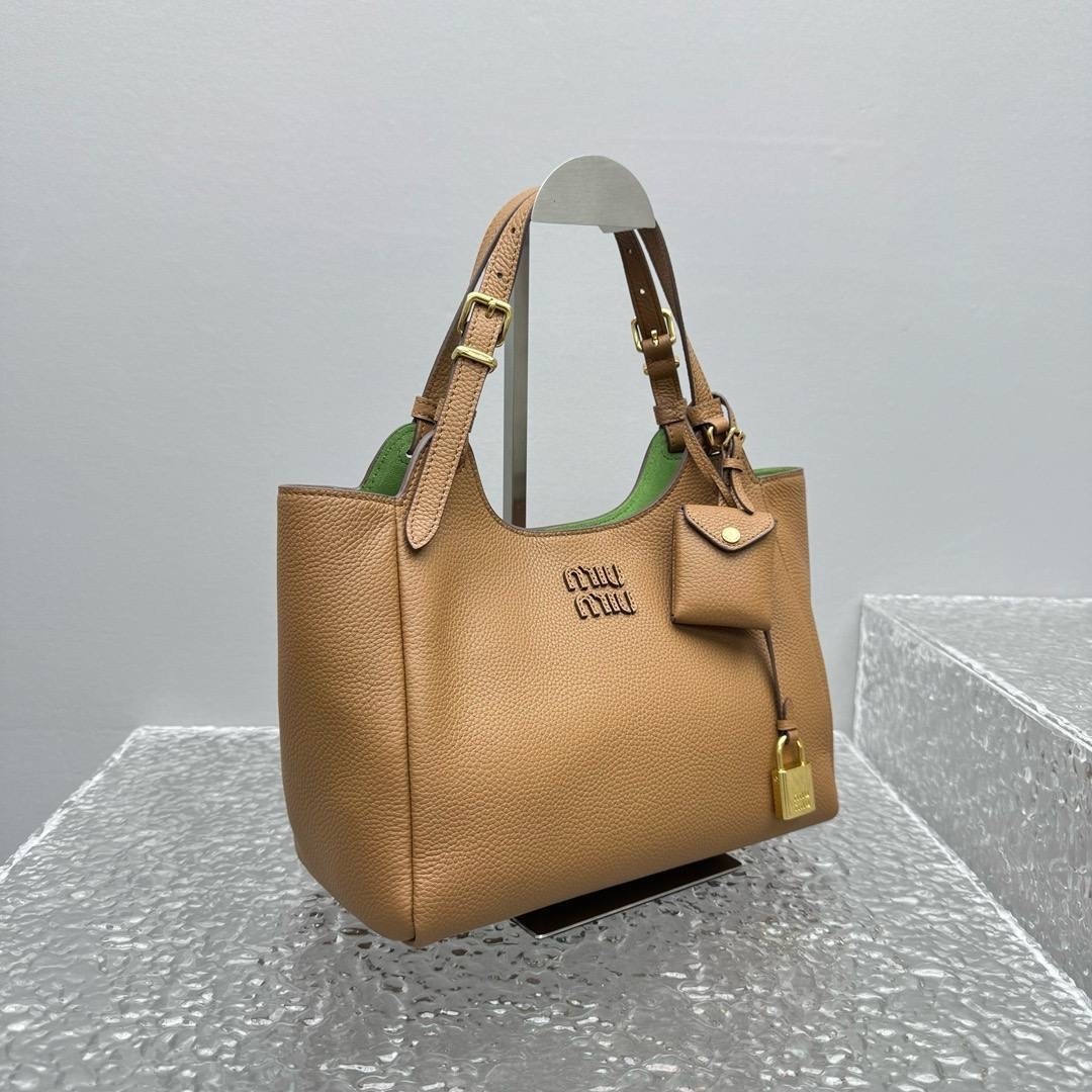 сумки,сумка женская miu miu,сумки женская,сумка prada женская,сумка