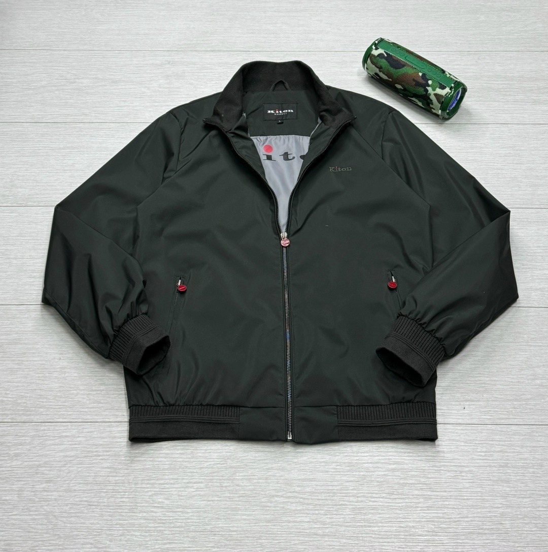 куртка бомбер,демисезонная куртка,куртка,мужская куртка ветровка,куртка классическая