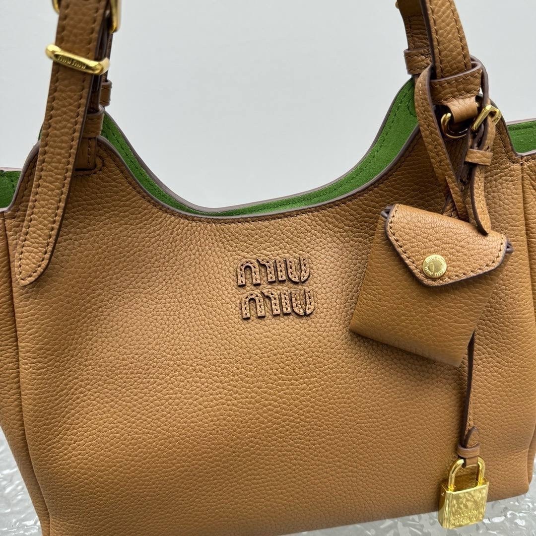 сумки,сумка женская miu miu,сумки женская,сумка prada женская,сумка