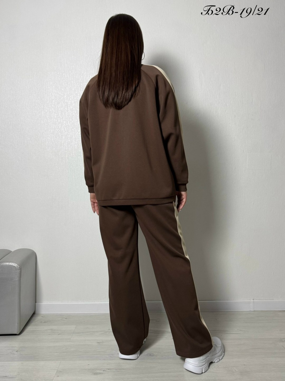 костюм женский,костюм спортивный,спортивный костюм fantazia mod 4964 молочный, светлый коричневый размер 44-54,спортивный костюм женский,костюм с брюками
