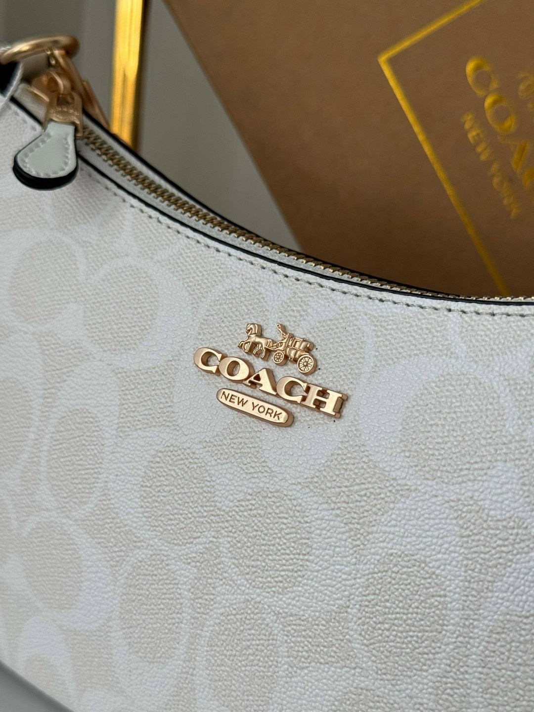 сумка coach на плечо,сумка coach,женская сумка coach,сумка,брендовые сумочки