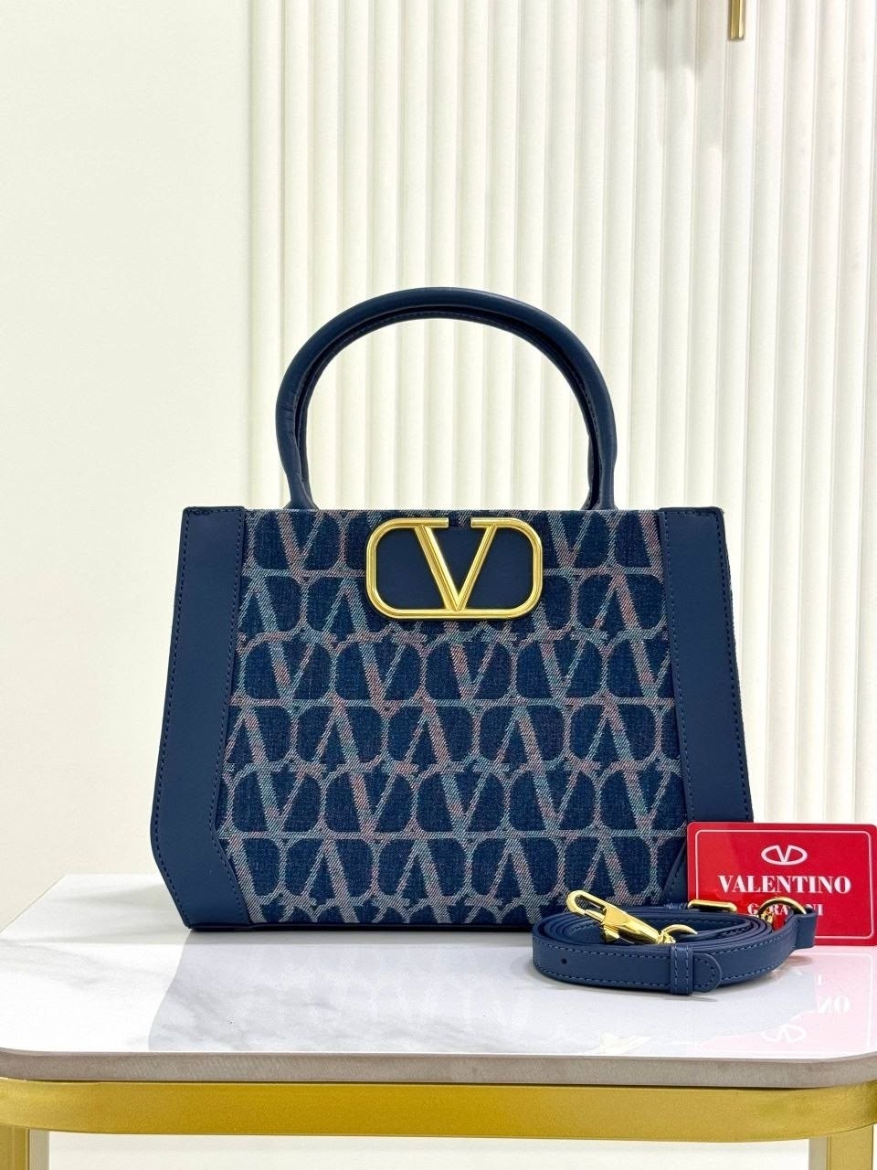 сумка,valentino сумка,женская сумка,сумки валентино,модная сумка