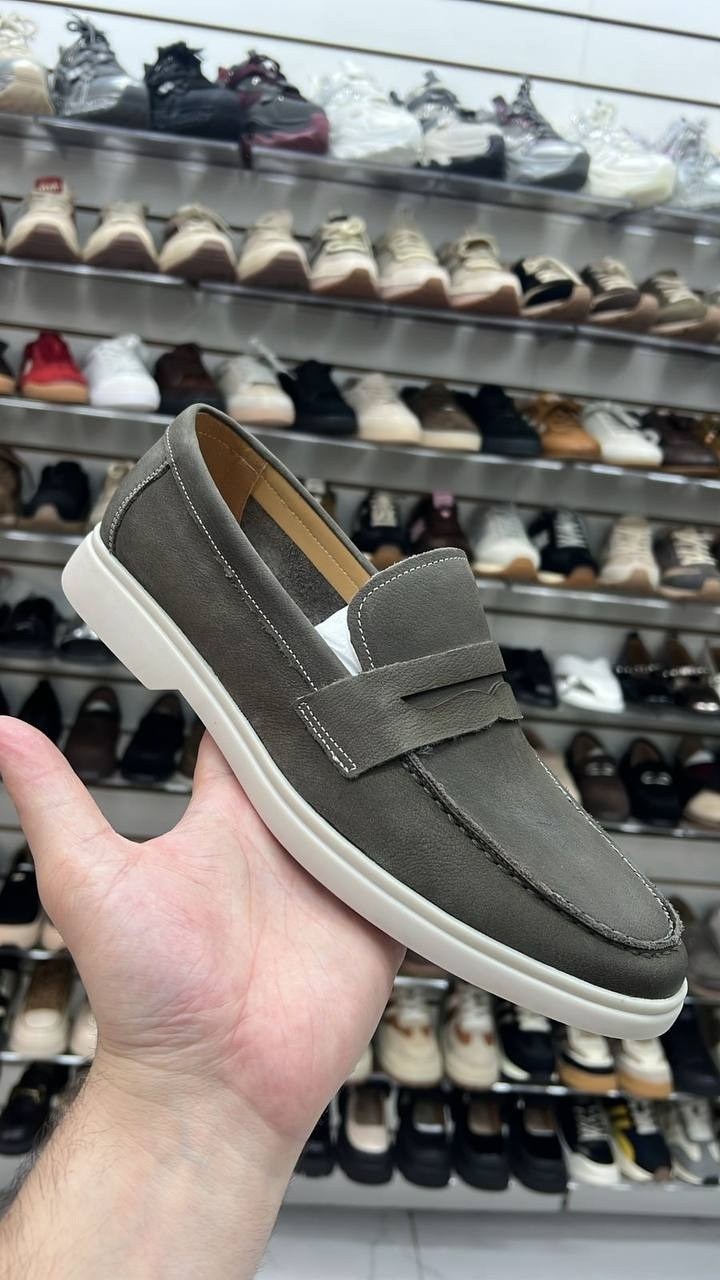 ,мужские замшевые лоферы,лоферы мужские,лоферы loro piana мужские,мужская