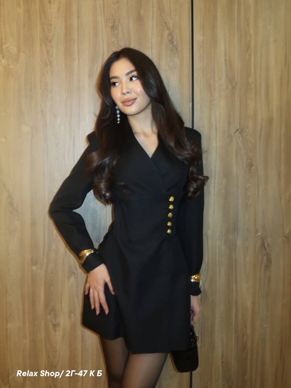 женское двубортное платье-блейзер с длинным рукавом,платье пиджак,пиджак платье женское,платье пиджак черное,платье стильное