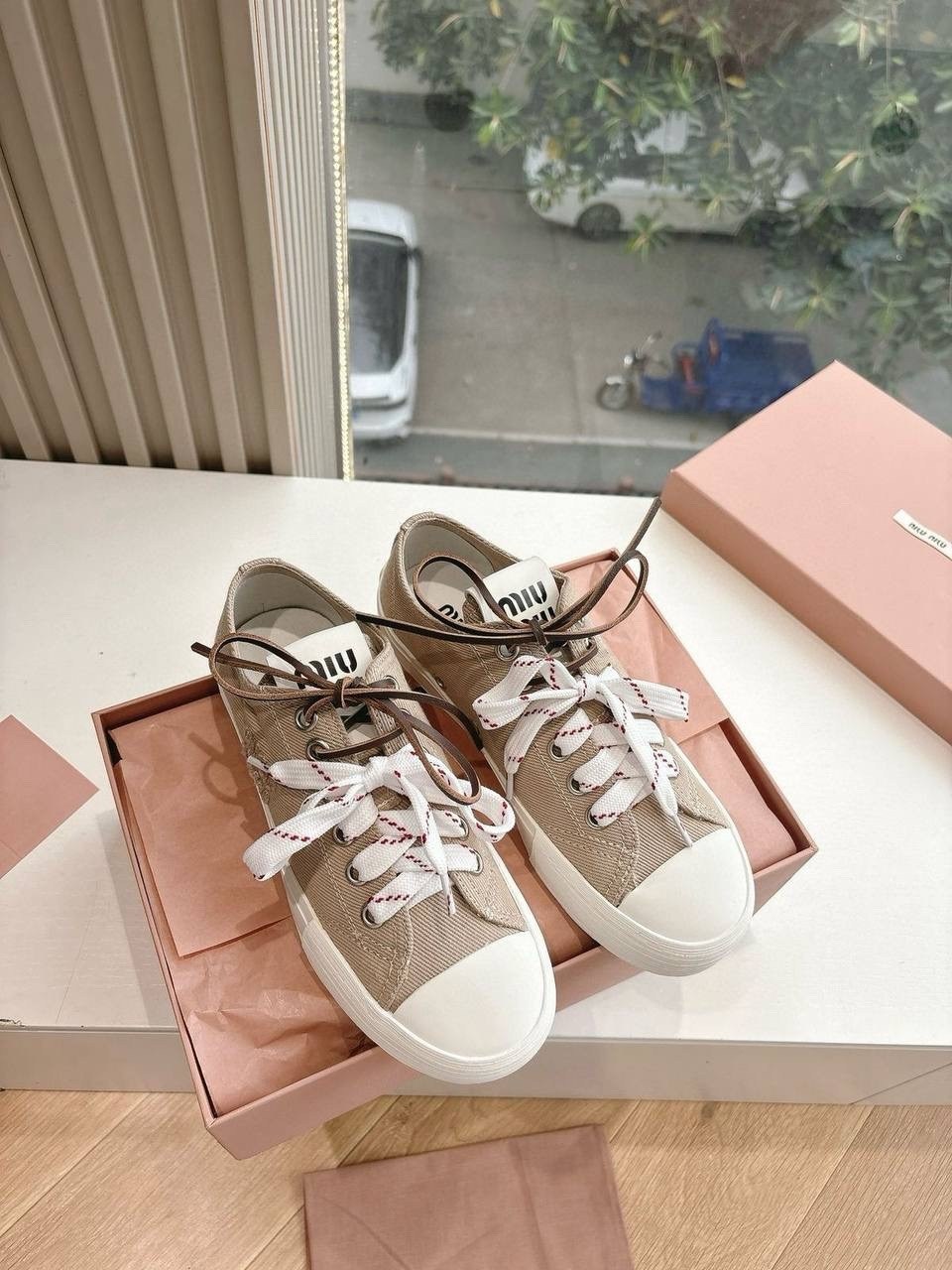 ,женские кроссовки miu miu,женские кеды miu miu,женские кеды dior,кеды miu miu