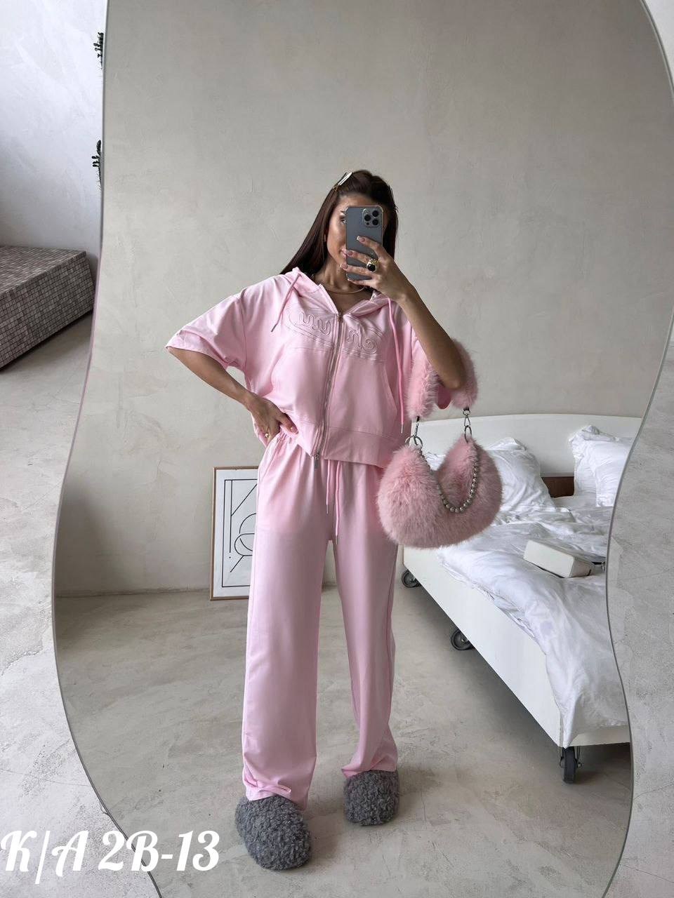 костюм женский,женский спортивный костюм,костюмы женские модные,стильные костюмы,костюм с брюками