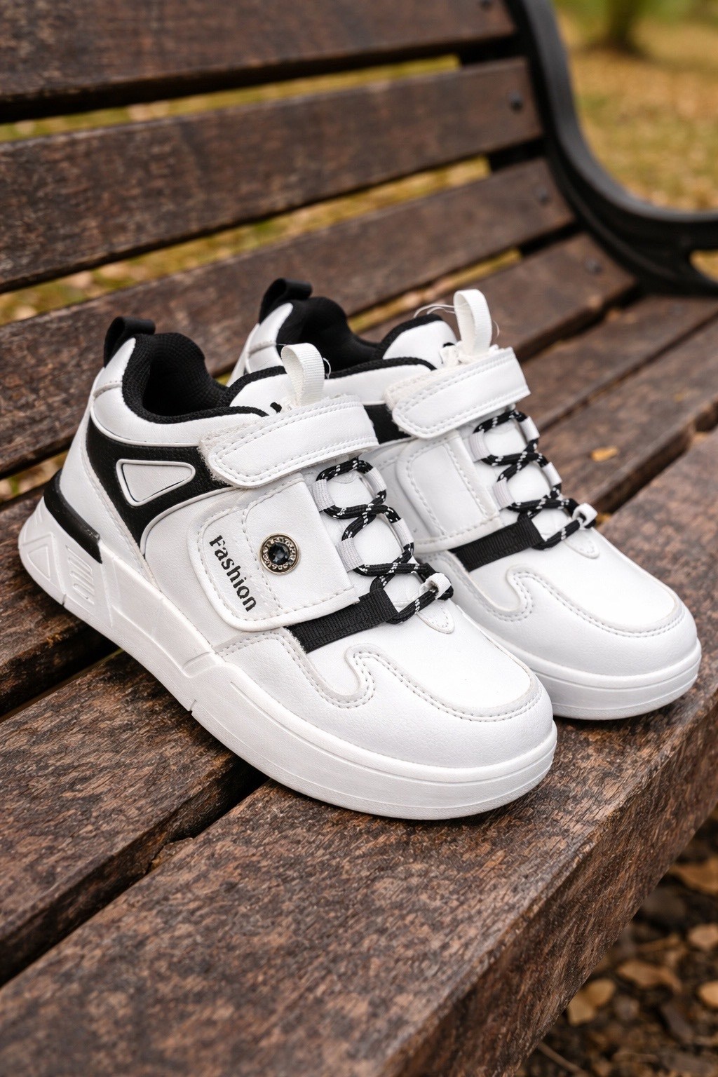 ,белые кроссовки,кроссовки мальчику,детские кроссовки,кроссовки для детей