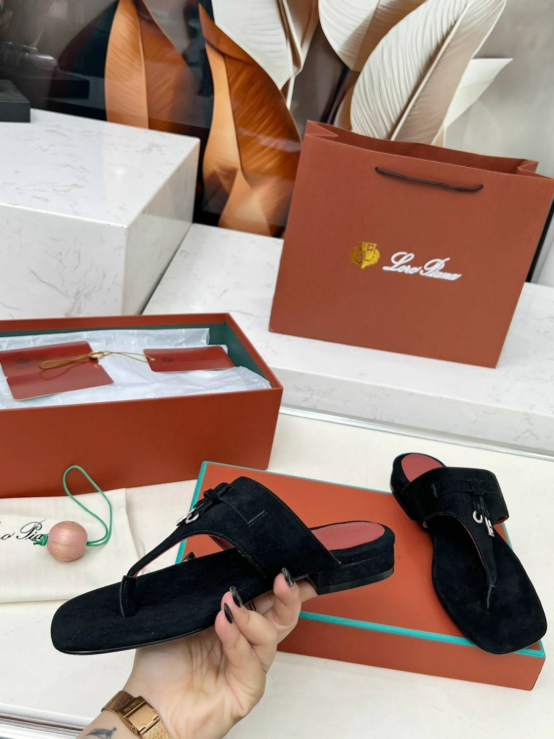 ,женские сандалии,женские шлепанцы,модная женская ,шлепанцы premium