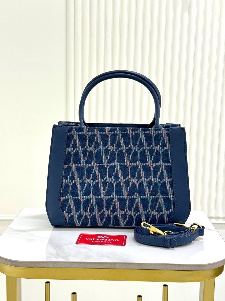 сумка,valentino сумка,женская сумка,сумки валентино,модная сумка