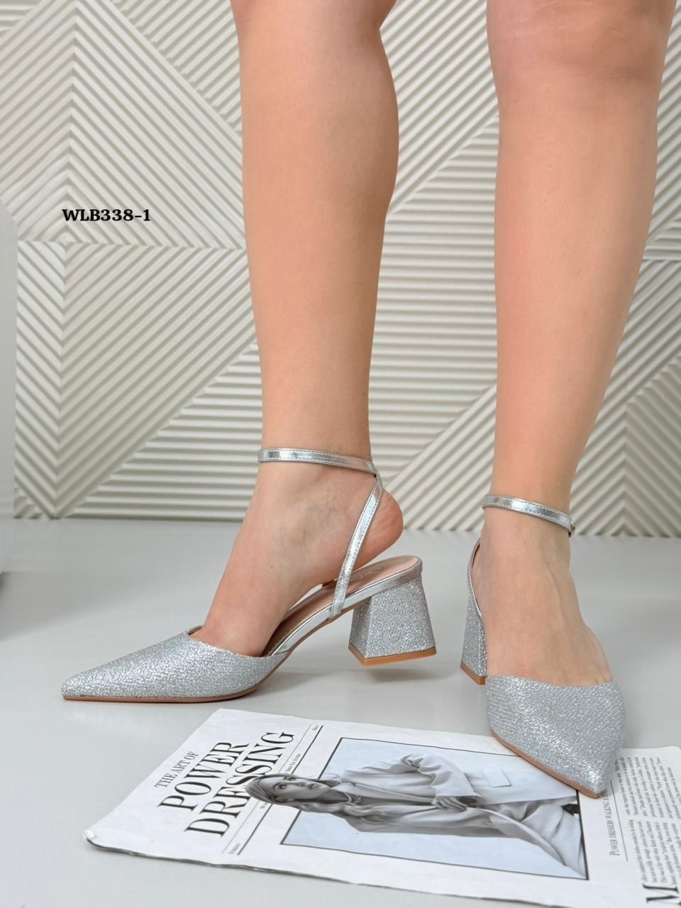 серебряные туфли,серебристые туфли,женские босоножки на квадратном каблуке,,туфли женские
