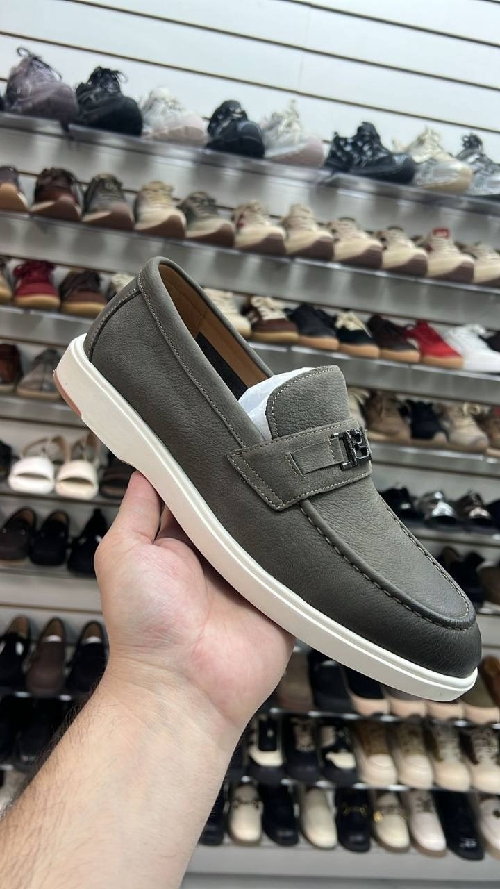 ,мужские замшевые лоферы,лоферы мужские,лоферы loro piana мужские,мужская