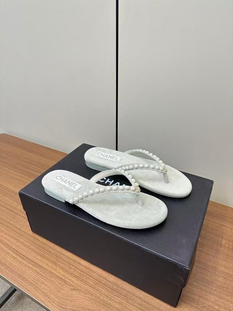 шлепанцы chanel,,шлепки шанель,шлепанцы женские,chanel шлепанцы женские