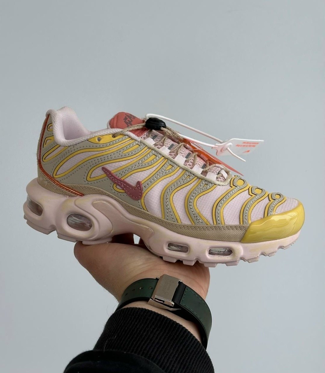 кроссовки,кроссовки nike air max plus,nike air max plus tn,женские кроссовки nike air max plus,nike air max plus