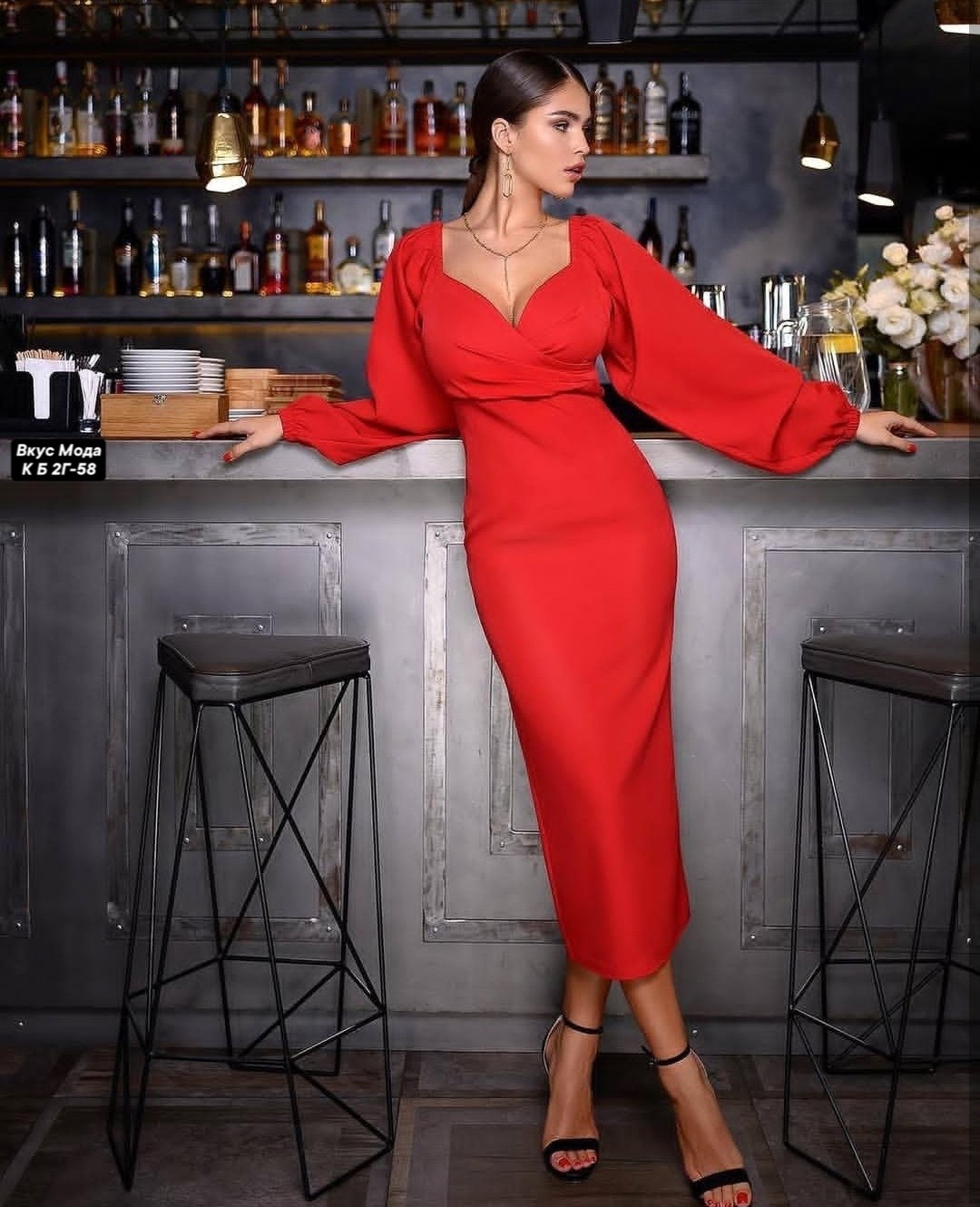 свадебное платье миди с рукавами,белое вечернее платье,белое платье в длине миди с объемными рукавами,белое платье длинное,белое стильное платье