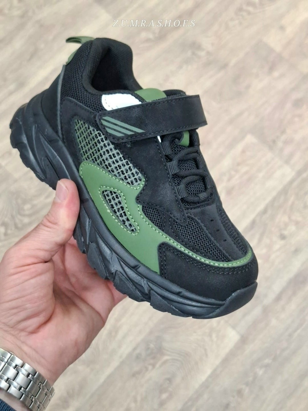 кроссовки,кроссовки мальчику,детские кроссовки,кроссовка детская,спортивная