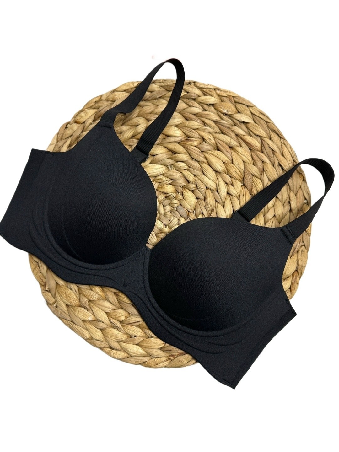 бюстгальтер,бюстгальтер женские,бесшовный бюстгальтер,бюстгальтер 95е,бежевый бюстгальтер