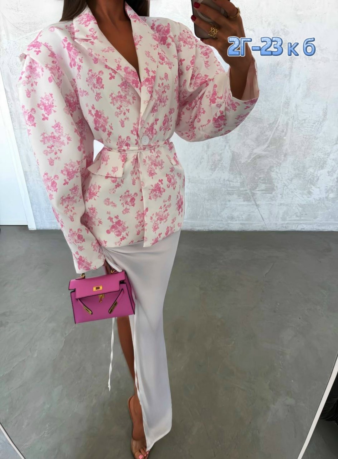 женский пиджак,женский пиджак белый,пиджак,пиджак оверсайз с цветочным принтом leroy style,жакет с цветочным принтом